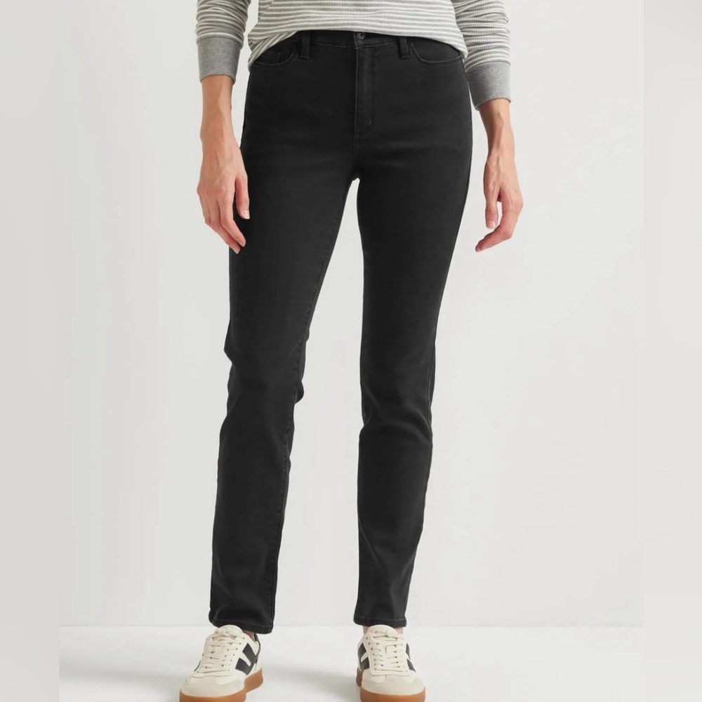 Eddie Bauer Venture stretch slim jeans size 6 NWT